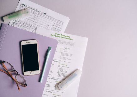A comprehensive women‑led business audit checklist improving brand strength